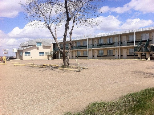 Rainbow Motel image 3